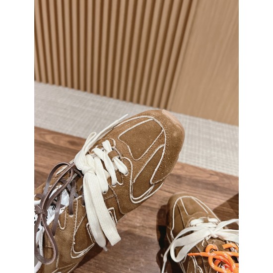 MiuMiu Sneakers