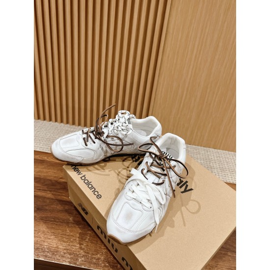 MiuMiu Sneakers