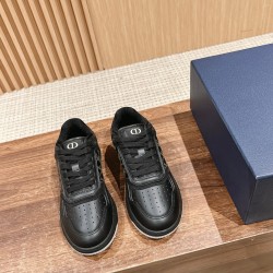 Dior Sneakers