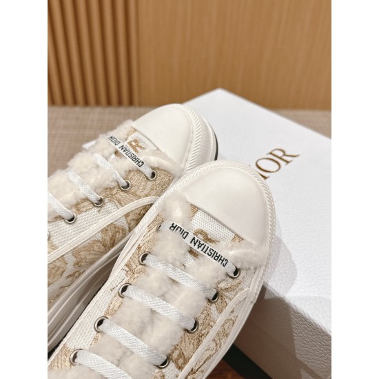 Dior Sneakers