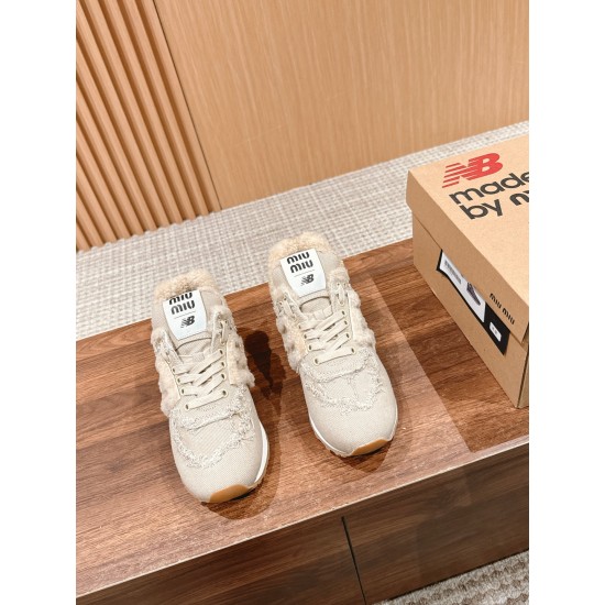 MiuMiu Sneakers