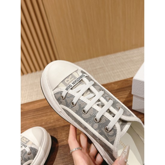 Dior Sneakers