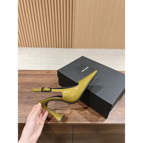 YSL PUMPS