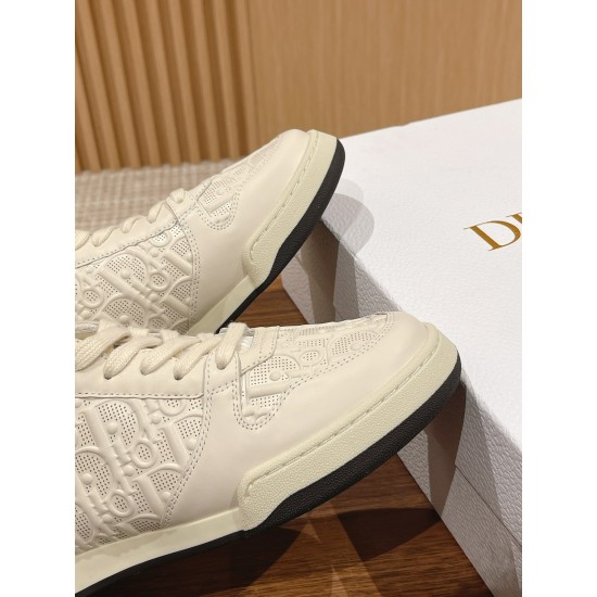 Dior Sneakers