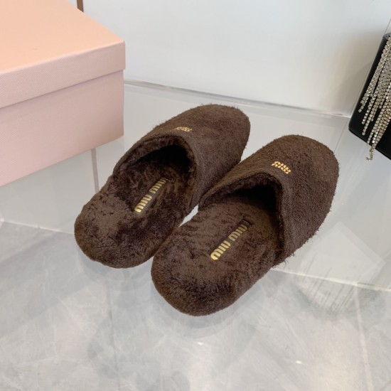 MiuMiu slippers