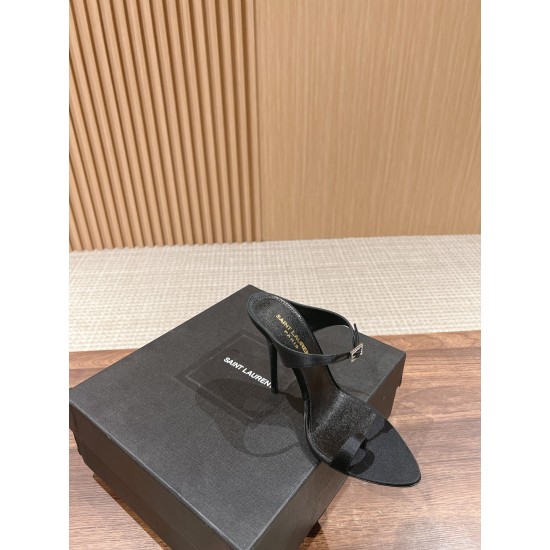 YSL PUMPS