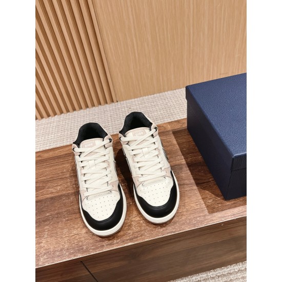 Dior Sneakers