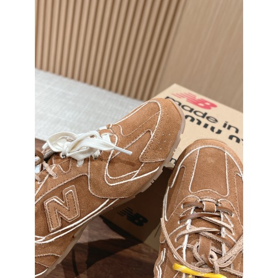 MiuMiu Sneakers