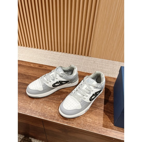 Dior Sneakers