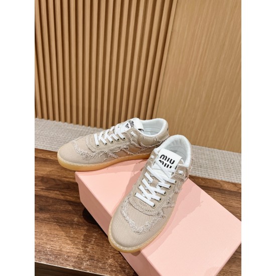 MiuMiu Sneakers