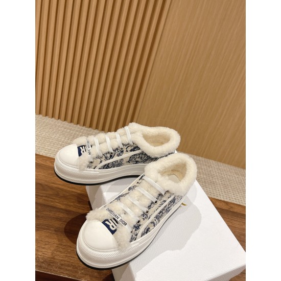 Dior Sneakers