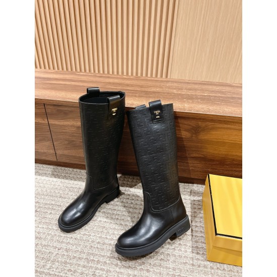 Fendi boots