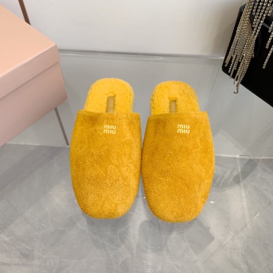 MiuMiu slippers