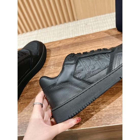 Dior Sneakers