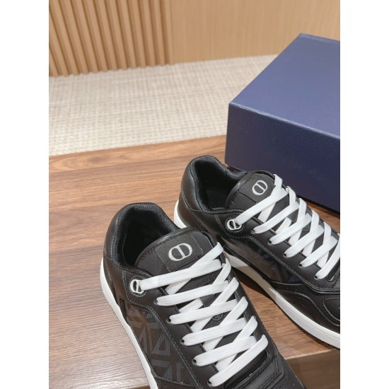 Dior Sneakers