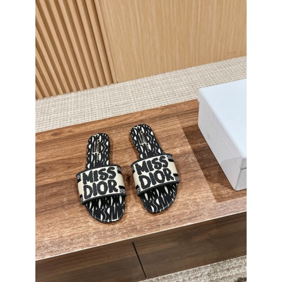 Dior Slippers