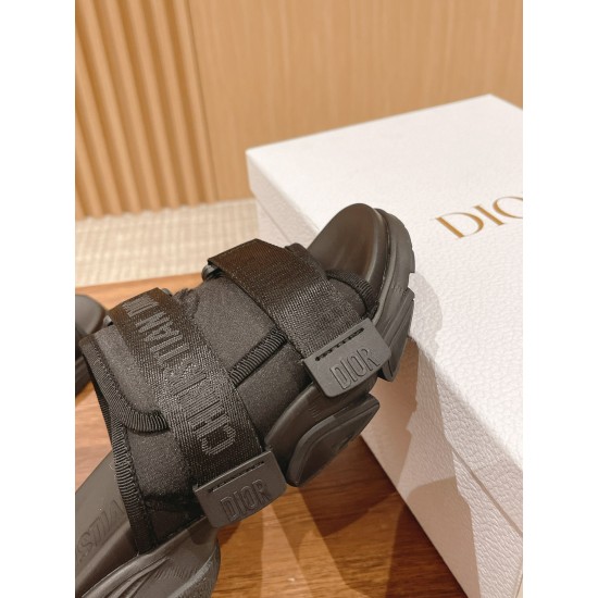 Dior Sneakers