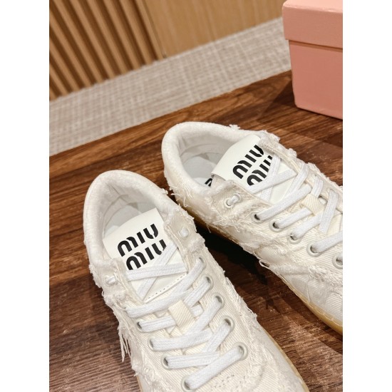 MiuMiu Sneakers