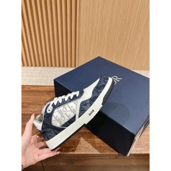 Dior Sneakers