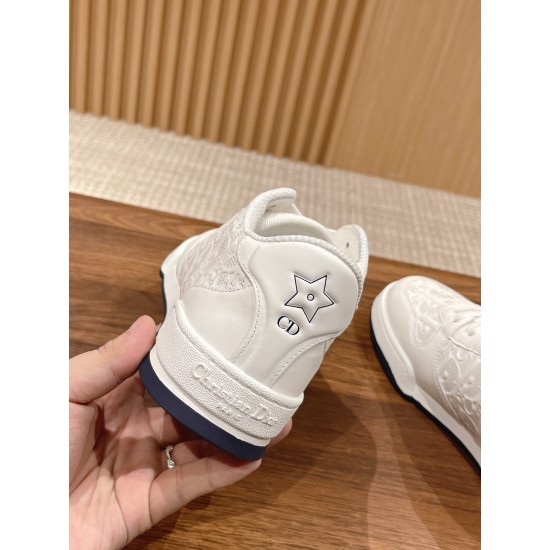 Dior Sneakers