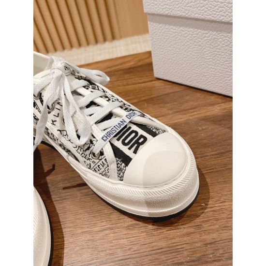 Dior Sneakers