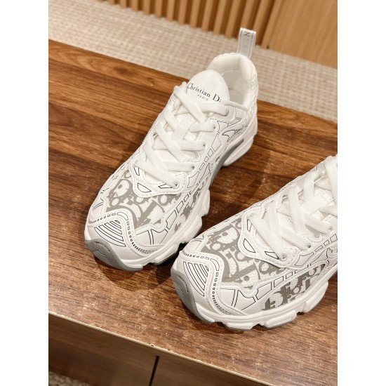 Dior Sneakers