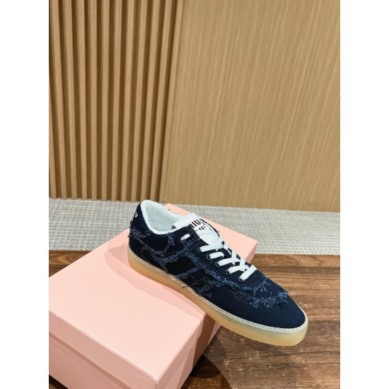 MiuMiu Sneakers