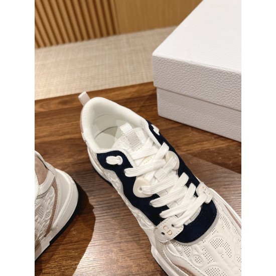 Dior Sneakers