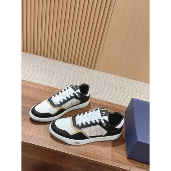 Dior Sneakers