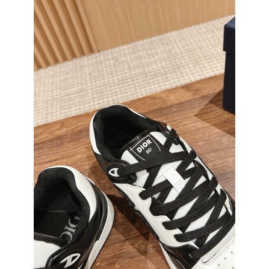 Dior Sneakers