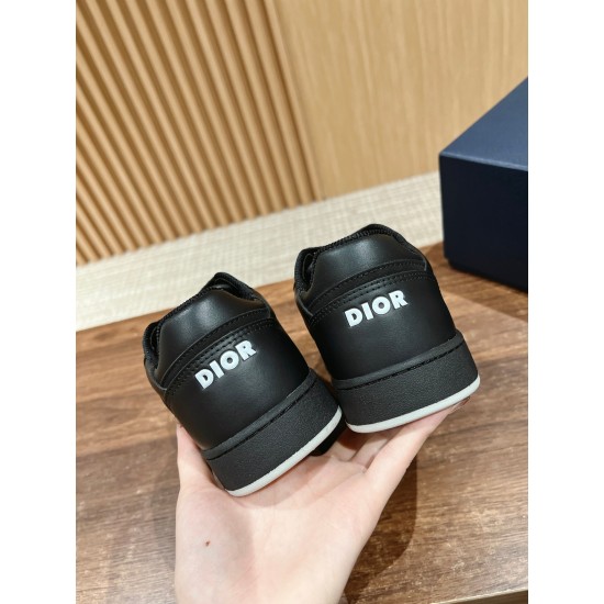 Dior Sneakers