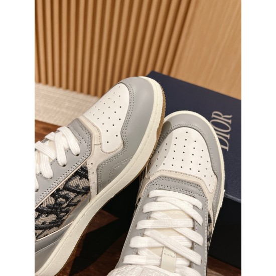 Dior Sneakers