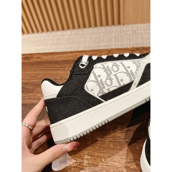 Dior Sneakers