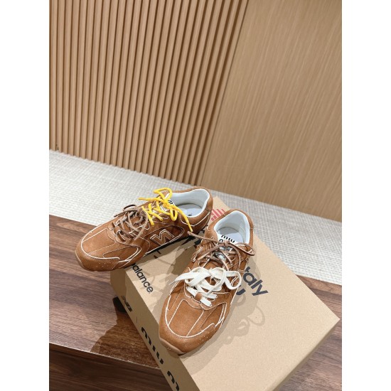 MiuMiu Sneakers