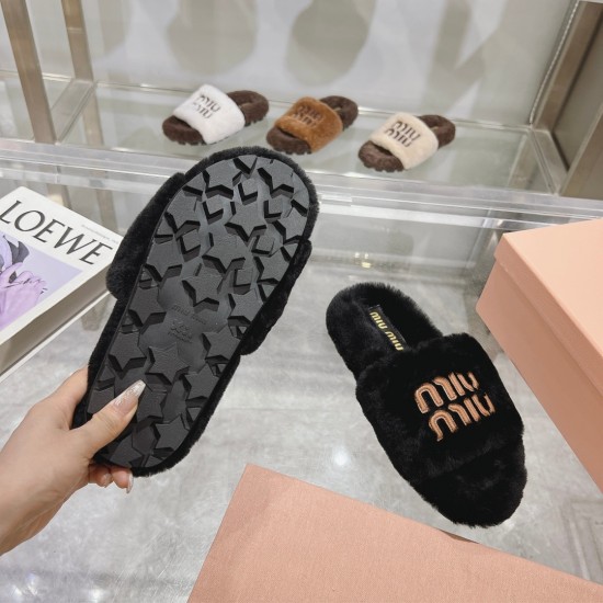 MiuMiu slippers