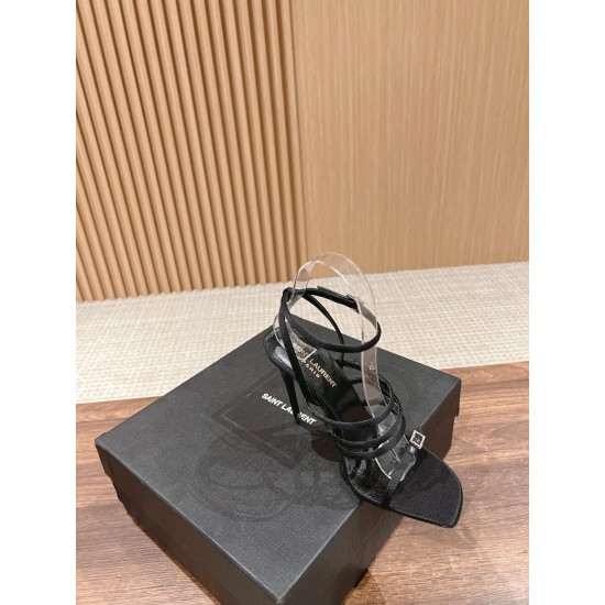 YSL PUMPS