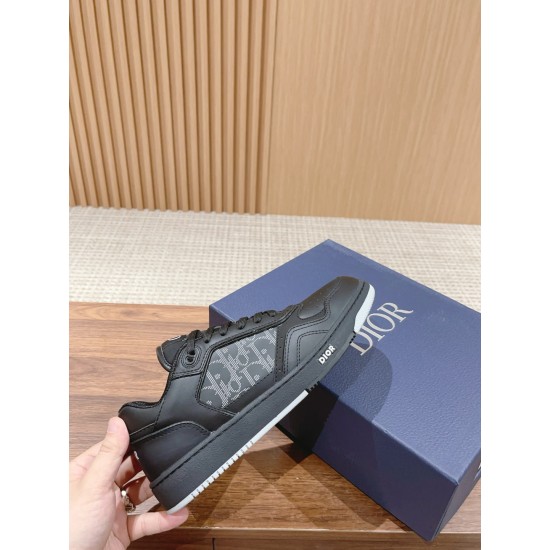 Dior Sneakers