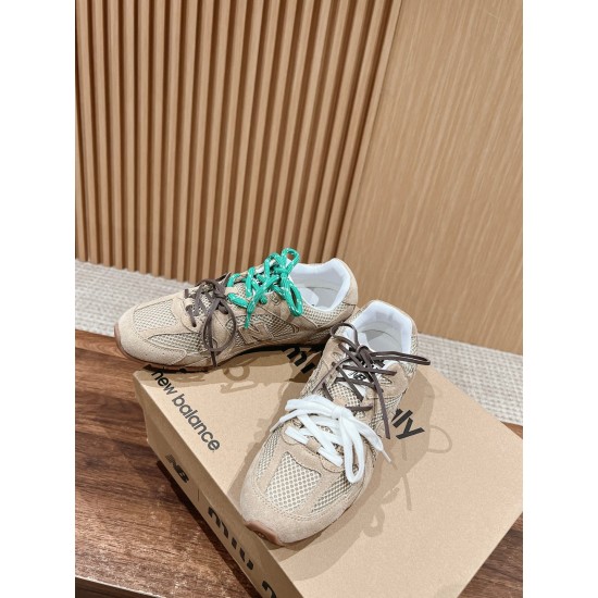 MiuMiu Sneakers