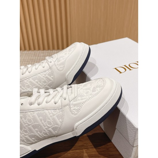 Dior Sneakers