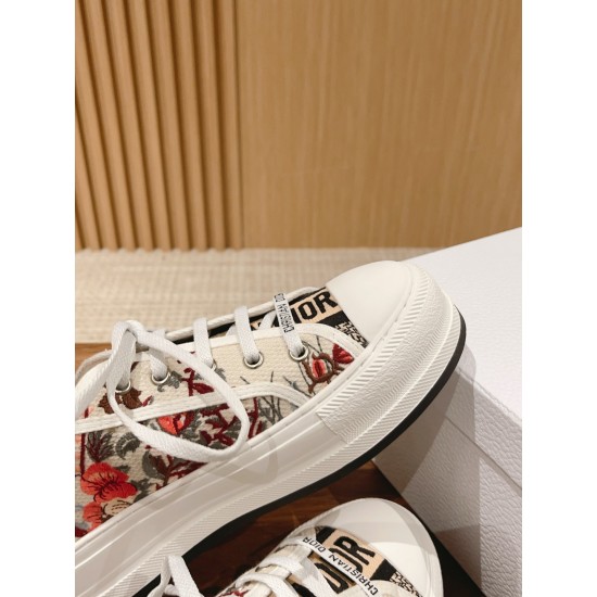 Dior Sneakers