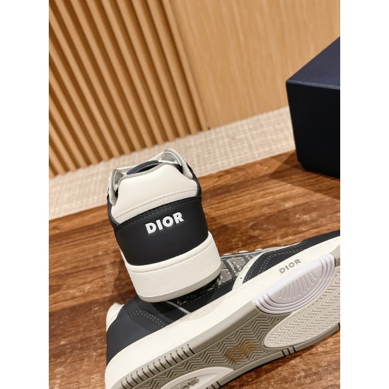 Dior Sneakers