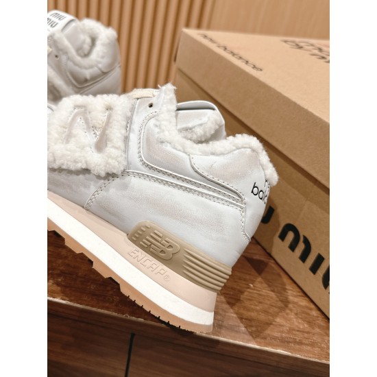 MiuMiu Sneakers