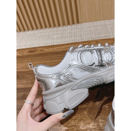 Dior Sneakers