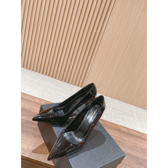 YSL PUMPS