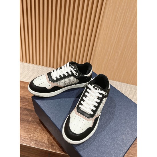 Dior Sneakers