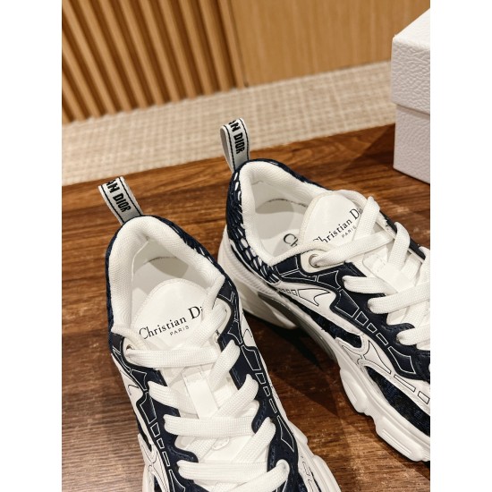 Dior Sneakers