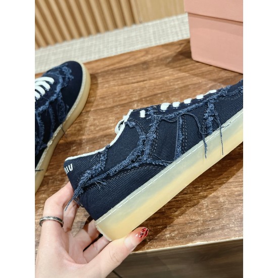 MiuMiu Sneakers