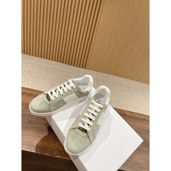 Dior Sneakers