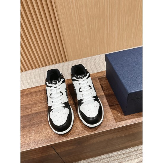 Dior Sneakers