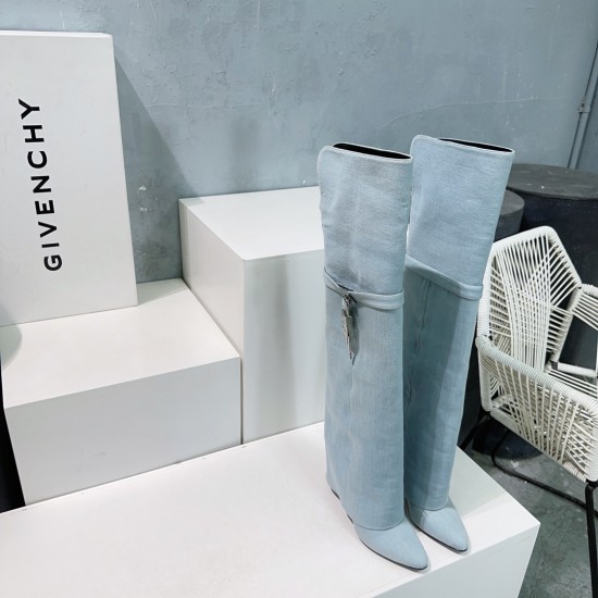 Givenchy Shark Lock ankle boots in leather